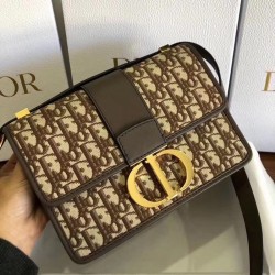 Dior 30 Montaigne Bag In Brown Oblique Jacquard Canvas CDBS2014