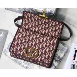 Dior 30 Montaigne Bag In Burgundy Oblique Jacquard Canvas CDBS2015