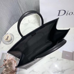 Dior Book Tote Bag In Black Smooth Calfskin CDBS2131