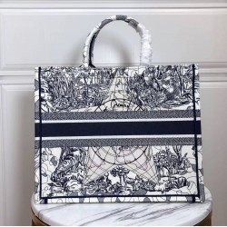 Dior Book Tote Bag In Blue Around The World Embroidered Canvas CDBS2093