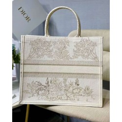 Dior Book Tote Bag In Dior Around the World Stella Embroidery CDBS2104