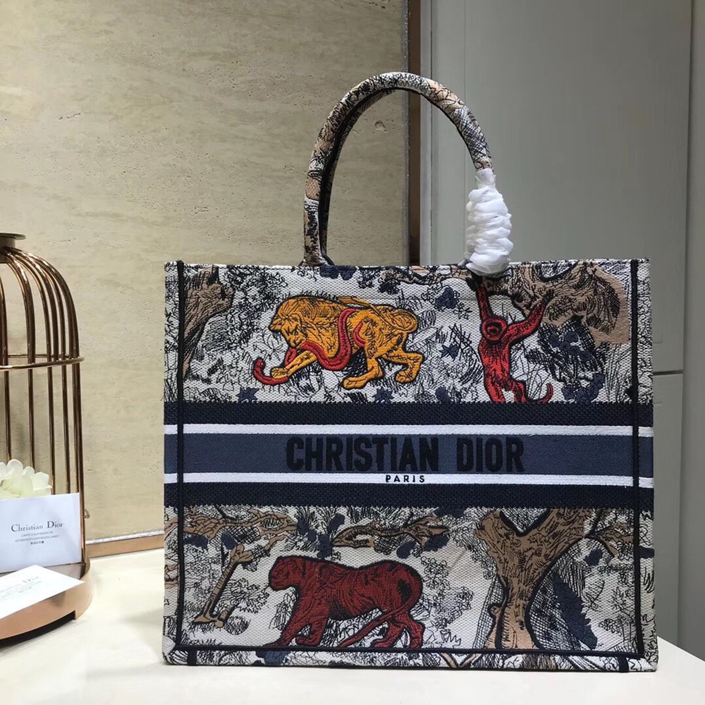 Dior Book Tote Bag In Multicolour Toile De Jouy CDBS2121