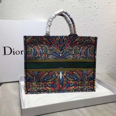 Dior Book Tote Bg In Butterfly Multicolor Canvas CDBS2144