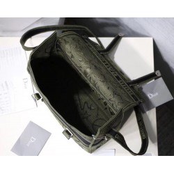 Dior Diorcamp Messenger Bag In Green Embroidered Canvas CDBS2213