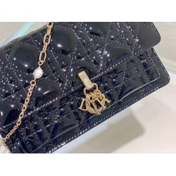 Dior Lady Dior Chain Pouch In Black Patent Calfskin CDBS2258