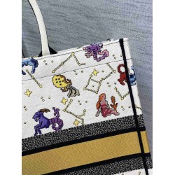 Dior Large Book Tote Bag In White Pixel Zodiac Embroidery CDBS2361