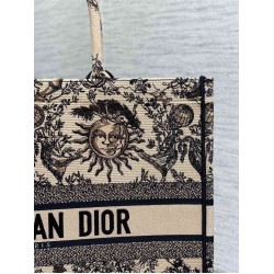 Dior Large Book Tote Bag in Beige Toile de Jouy Soleil Embroidery CDBS2343