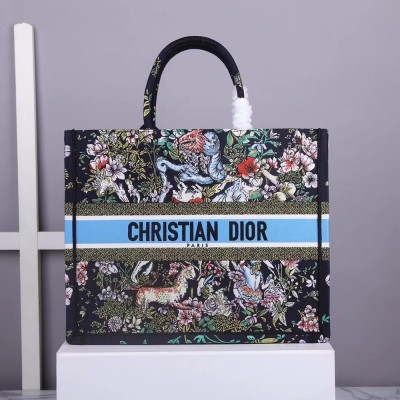 Dior Large Book Tote In Blue D-Constellation Embroidery CDBS2368