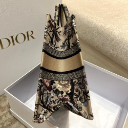 Dior Medium Book Tote Bag In Beige Jardin d'Hiver Embroidery CDBS2422