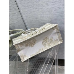 Dior Medium Book Tote Bag In Gold Reve d'Infini Embroidery CDBS2444