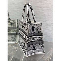 Dior Medium Book Tote Bag in Black and White Butterfly Bandana Embroidery CDBS2425