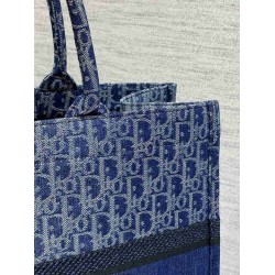 Dior Medium Book Tote Bag in Blue Denim Oblique Jacquard CDBS2431