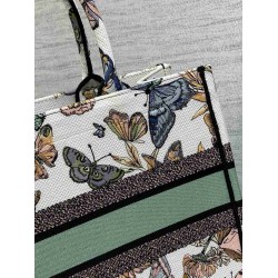 Dior Medium Book Tote Bag in White Toile de Jouy Mexico Embroidery CDBS2461