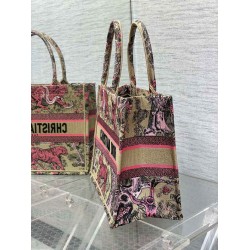 Dior Medium Dioriviera Book Tote in Raffia With Pink Toile de Jouy Sauvage Embroidery CDBS2487