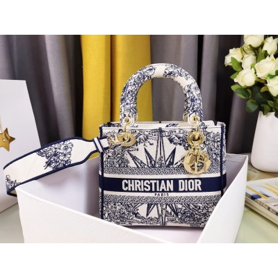 Dior Medium Lady D-Lite Bag In Blue Multicolor Reve d'Infini Embroidery CDBS2541