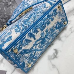 Dior Medium Lady D-Lite Bag In Blue Toile de Jouy Canvas CDBS2542