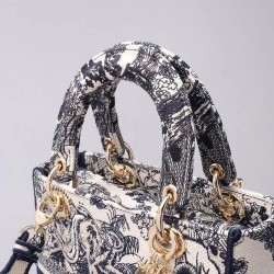 Dior Medium Lady D-Lite Bag In Blue Toile de Jouy Embroidery CDBS2543