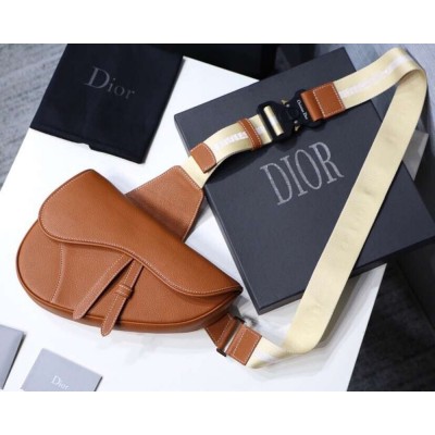 Dior Men's Saddle Belt Bag In Brown Grained Calfskin CDBS2585