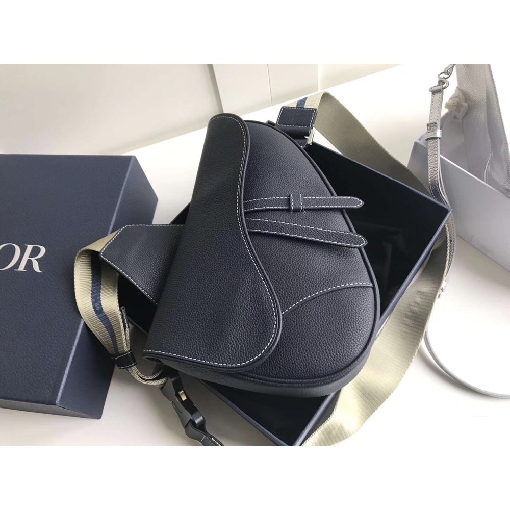 Dior Men's Saddle Belt Bag In Navy Grained Calfskin CDBS2586