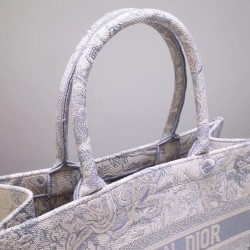 Dior Small Dioraura Book Tote In Grey Toile De Jouy Canvas CDBS2882