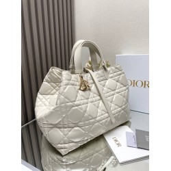 Dior Toujours Large Bag in White Macrocannage Calfskin CDBS2923